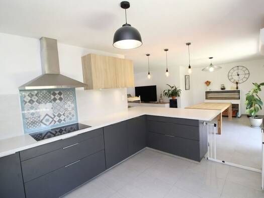 Maison à louer 1 600 € 4 pièces 3 chambres 117 m² Tournefeuille 31170