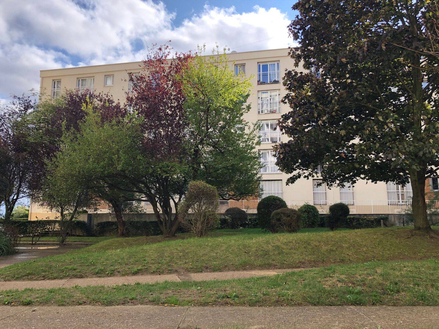 Appartement 2 pièces 44 m² · à Thiais · 44 m² · 128 000 €