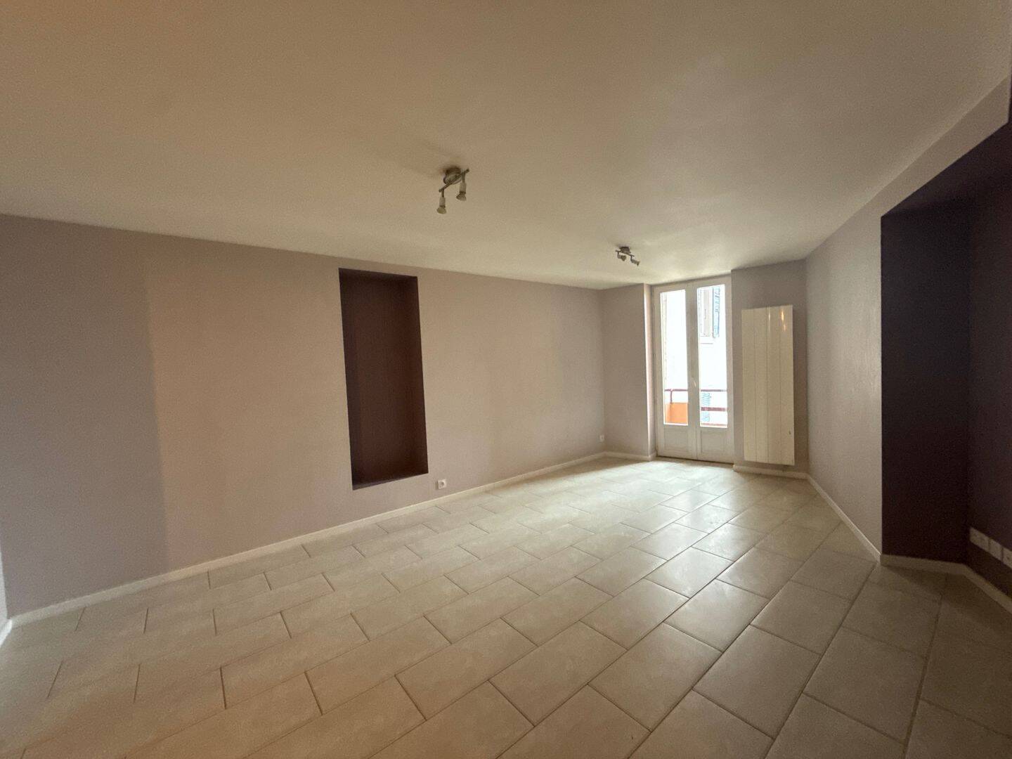 Appartement 3 pièces 60 m² · à Évian-les-Bains · 60,2 m² · 950 €/mois