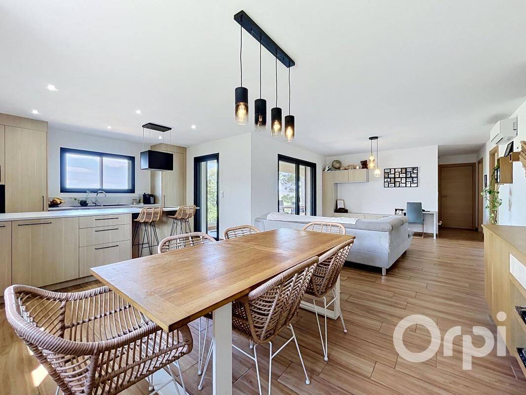 Maison 4 pièces 150 m² · à Sotta · 150 m² · 650 000 €