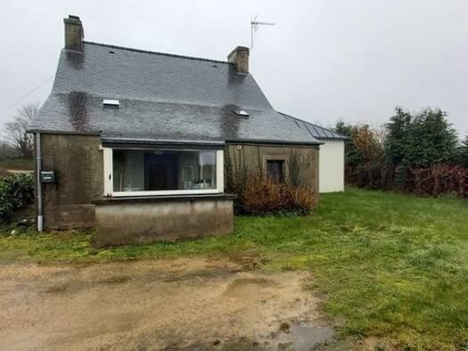 Maison à vendre 173 600 € 4 pièces 3 chambres 111 m² 1 395 m² de terrain Botsorhel 29650