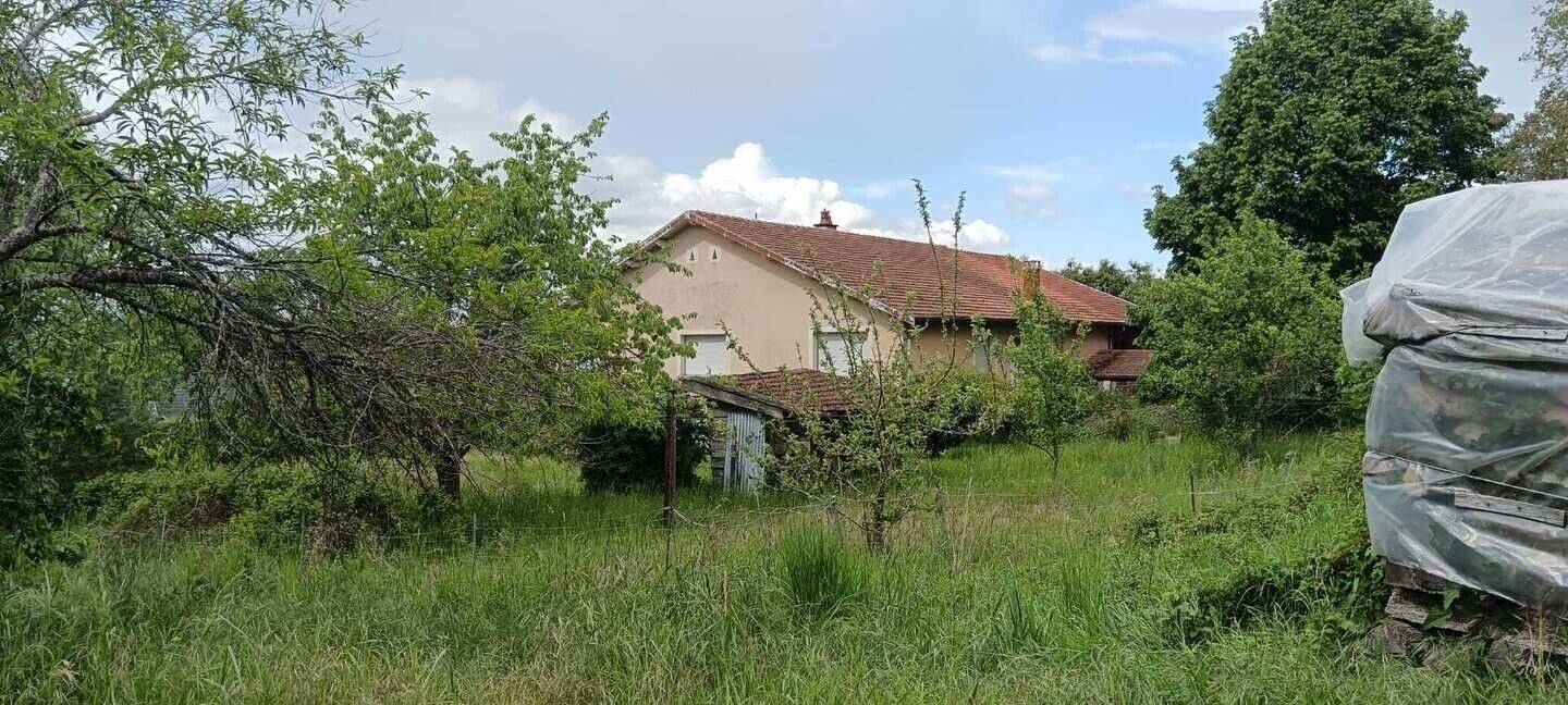 Maison 6 pièces 172 m² · à Bonvillet · 172 m² · 155 000 €
