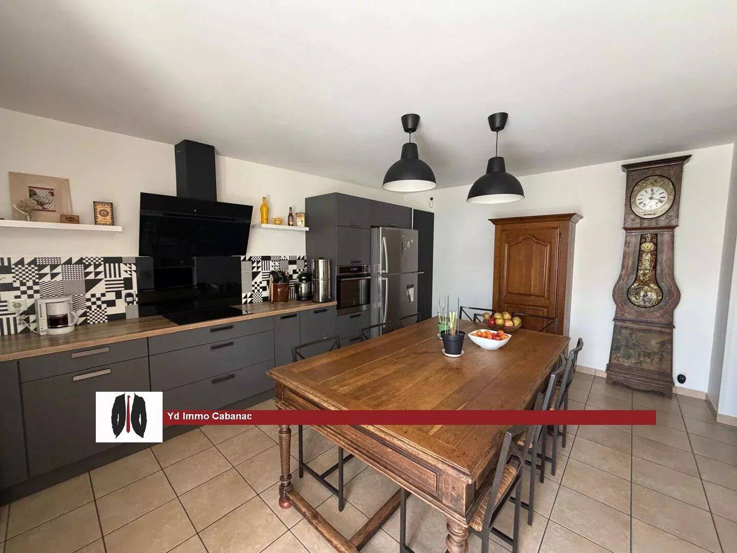 Maison 6 pièces 129 m² · à Landiras · 128,6 m² · 278 000 €