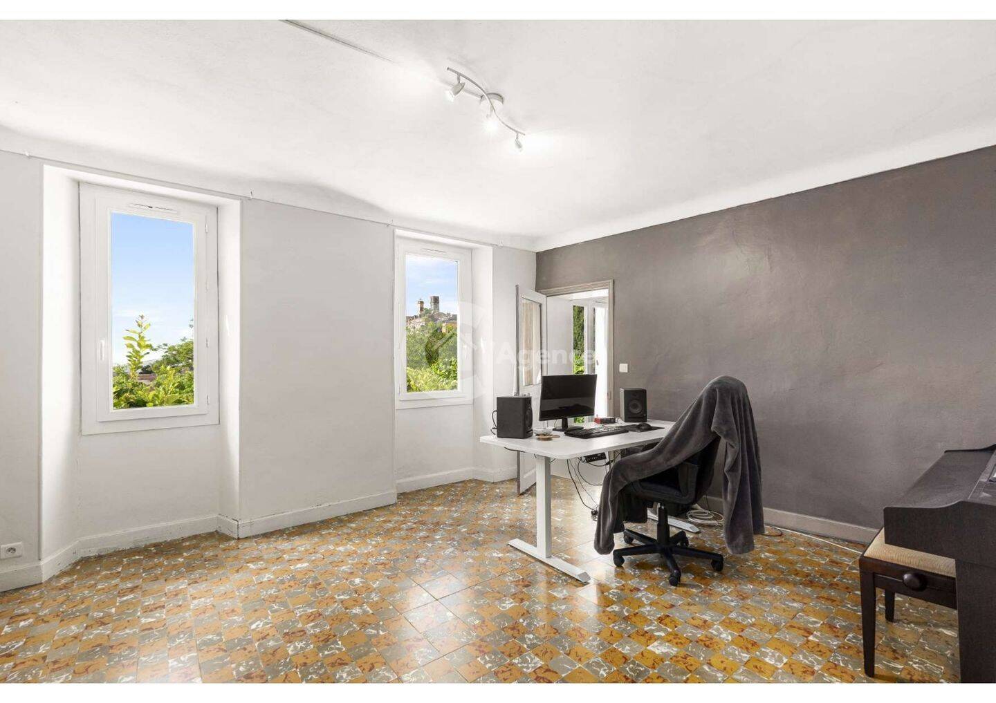 Maison 4 pièces 139 m² · à Grasse · 139,4 m² · 471 000 €
