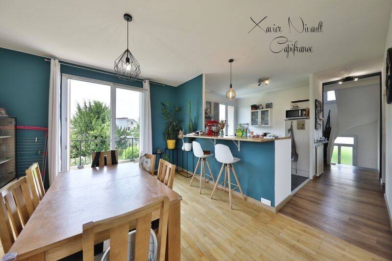 Maison 7 pièces 190 m² · à Bourg-en-Bresse · 190 m² · 350 000 €