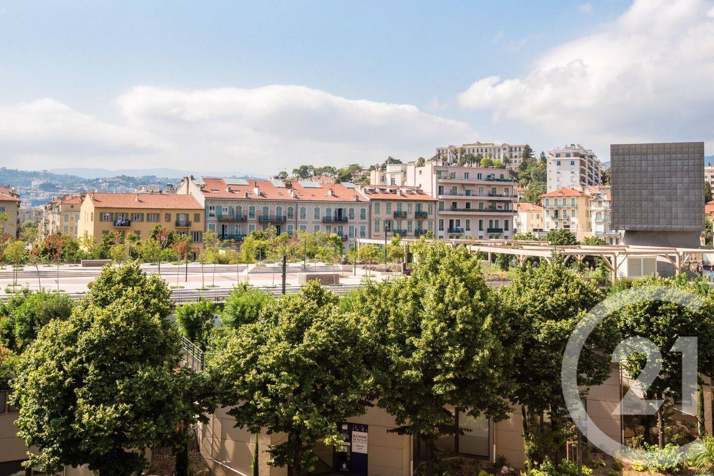 Appartement 2 pièces 30 m² · à Nice · 29,7 m² · 239 000 €