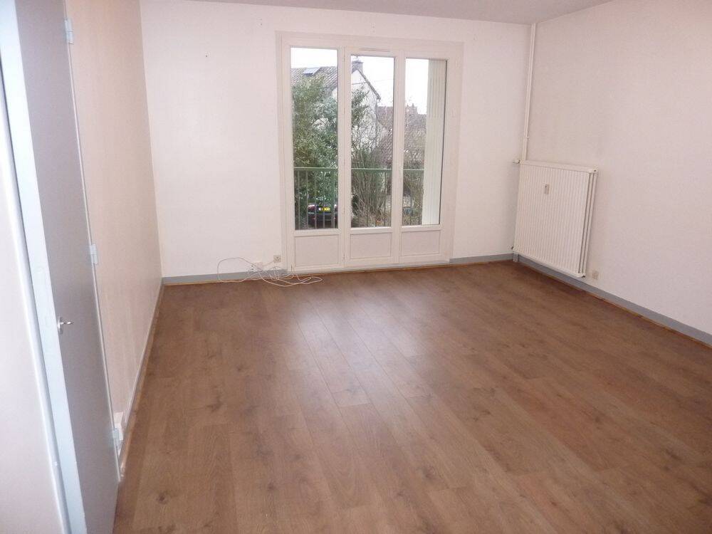 Appartement 1 pièce 33 m² · à Limoges · 32,7 m² · 405 €