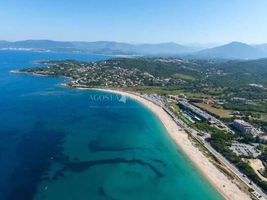 Appartement à vendre - Première occupation 332 000 € 2 pièces 1 chambre 43,3 m² Étage 1/4 Albitreccia 20166