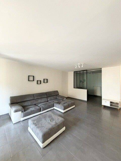 Appartement 2 pièces 78 m² · à Bourgoin-Jallieu · 78 m² · 990 €
