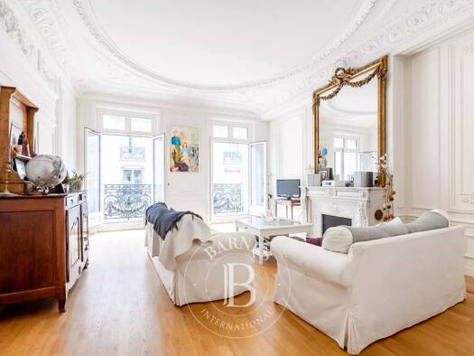 Appartement à vendre 1 545 000 € 4 pièces 3 chambres 115,4 m² Étage 2/6 Mairie Paris 8ème arrondissement 75008