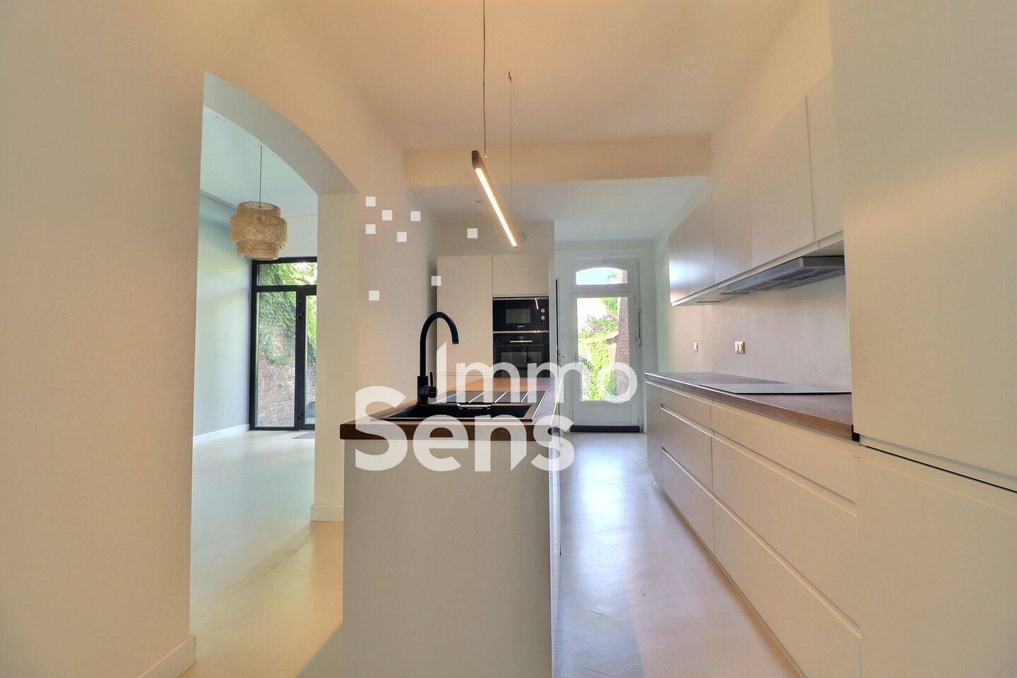 Maison 7 pièces 256 m² · à Roubaix · 256 m² · 530 000 €