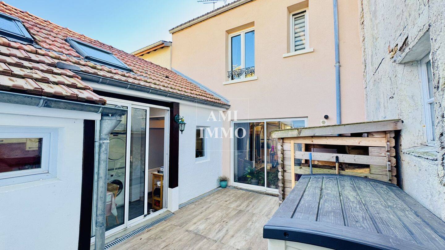 Maison 4 pièces 89 m² · à Igny · 89 m² · 369 000 €