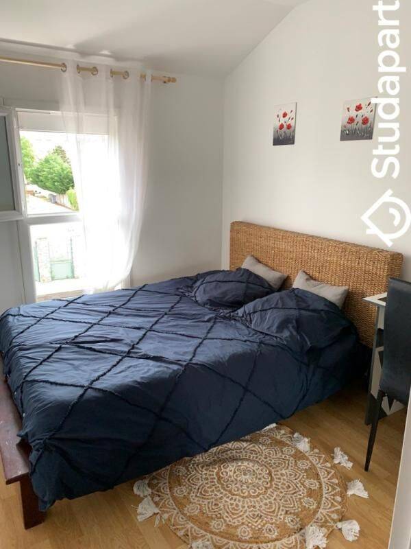 Appartement 1 pièce 10 m² · à Carrières-sous-Poissy · 10 m² · 580 €/mois