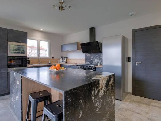 Villa à vendre 295 000 € 4 pièces 3 chambres 100,3 m² 369 m² de terrain Servas 01960