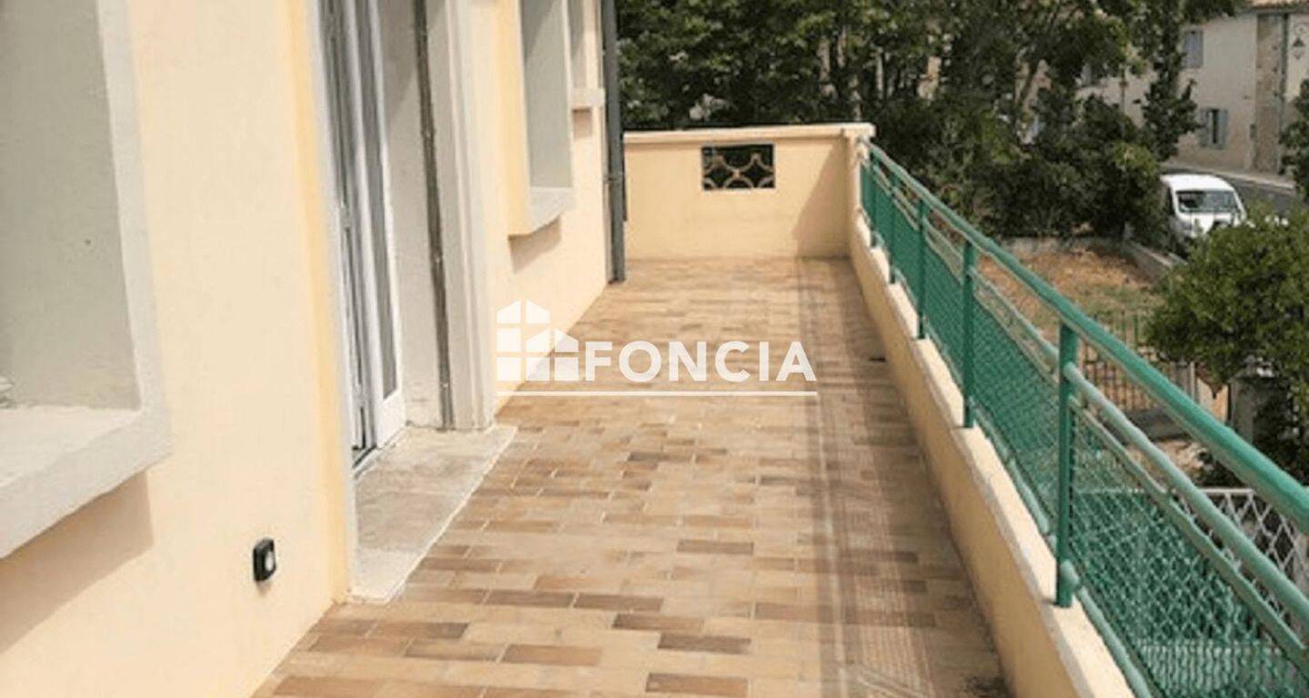 Appartement 4 pièces 123 m² · à Cadenet · 122,9 m² · 1 290 €/mois