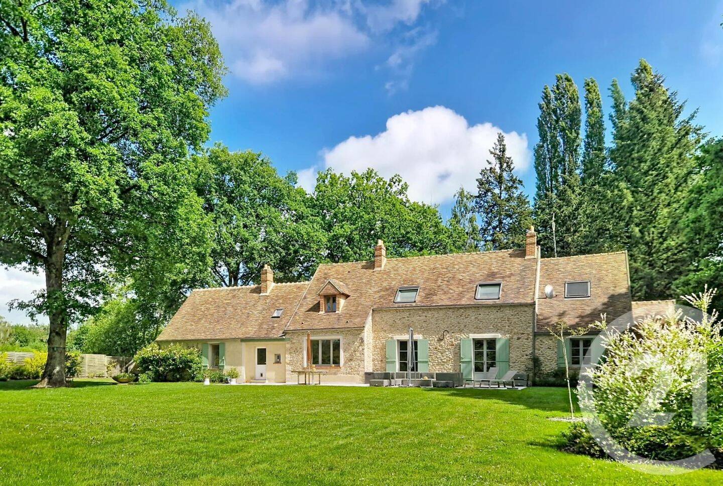 Maison 8 pièces 204 m² · à Rochefort-en-Yvelines · 204 m² · 1 060 000 €