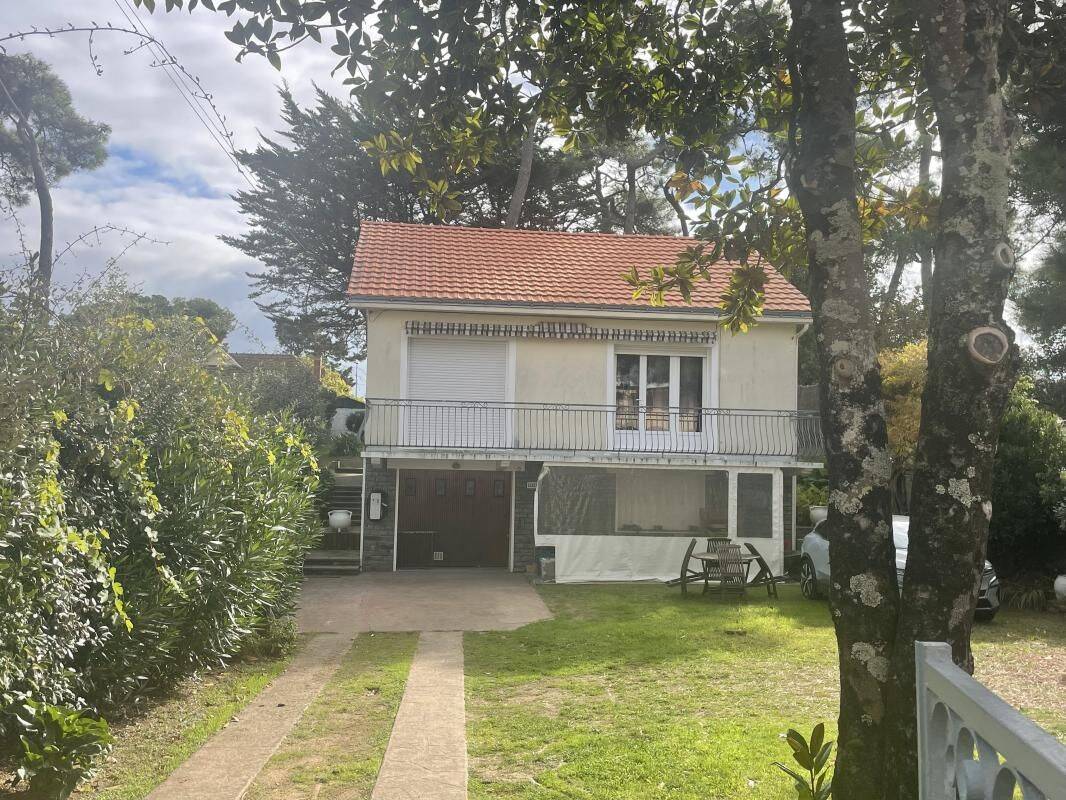 Maison 5 pièces 105 m² · à Saint-Michel-Chef-Chef · 105 m² · 394 000 €