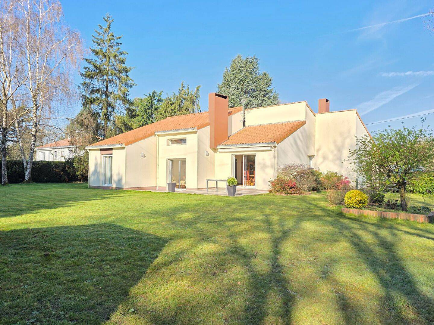 Maison 6 pièces 133 m² · à Cholet · 132,7 m² · 329 999 €