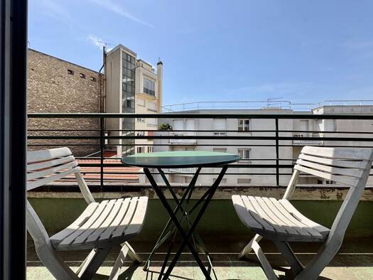 Appartement à vendre 235 000 € 2 pièces 1 chambre 29,1 m² Étage 4/5 Centre Ancien Vanves 92170