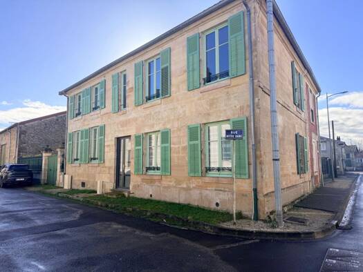 Maison à vendre 198 000 € 5 pièces 4 chambres 180 m² 452 m² de terrain Revigny-sur-Ornain 55800