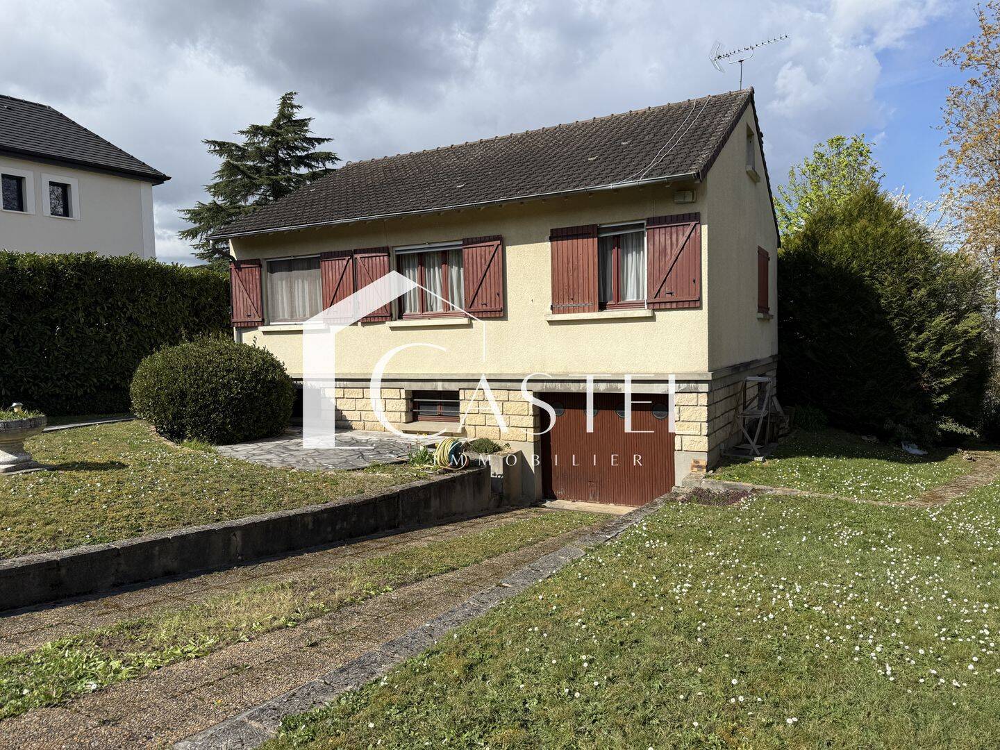 Maison 5 pièces 82 m² · à Orgeval · 82 m² · 490 000 €