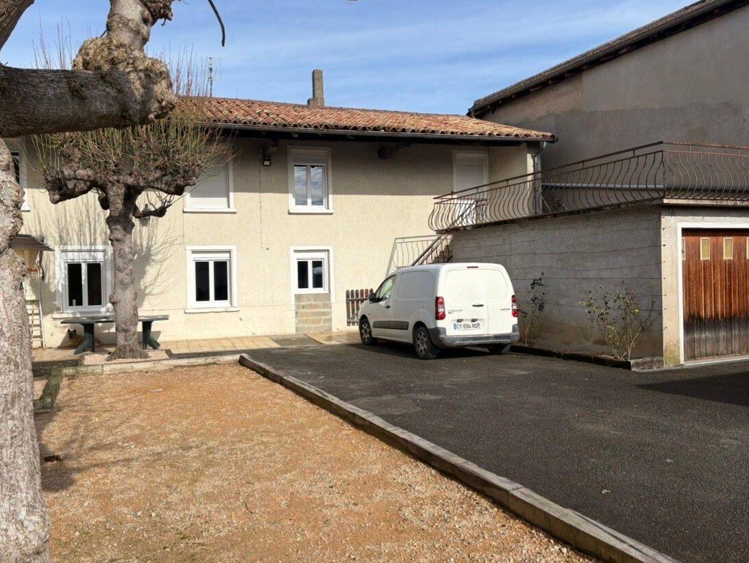 Maison 4 pièces 105 m² · à Saint-Didier-sur-Chalaronne · 105 m² · 249 900 €