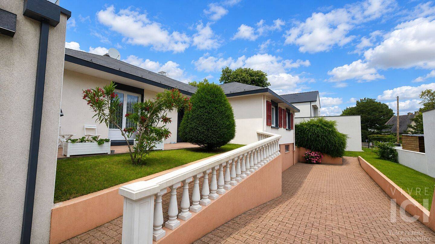 Maison 6 pièces 131 m² · à Sautron · 131 m² · 418 000 €