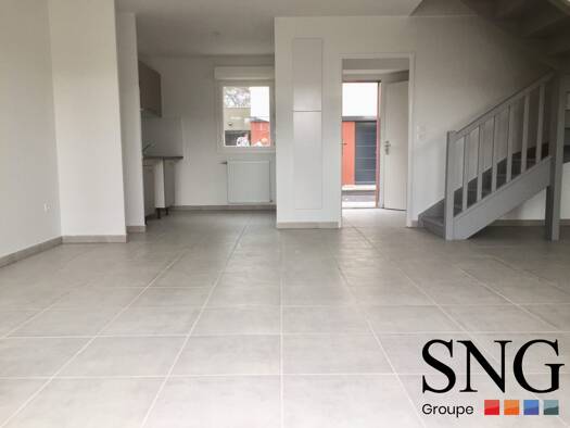 Villa à louer 988 € 4 pièces 3 chambres 81,7 m² Périphérique Cugnaux 31270