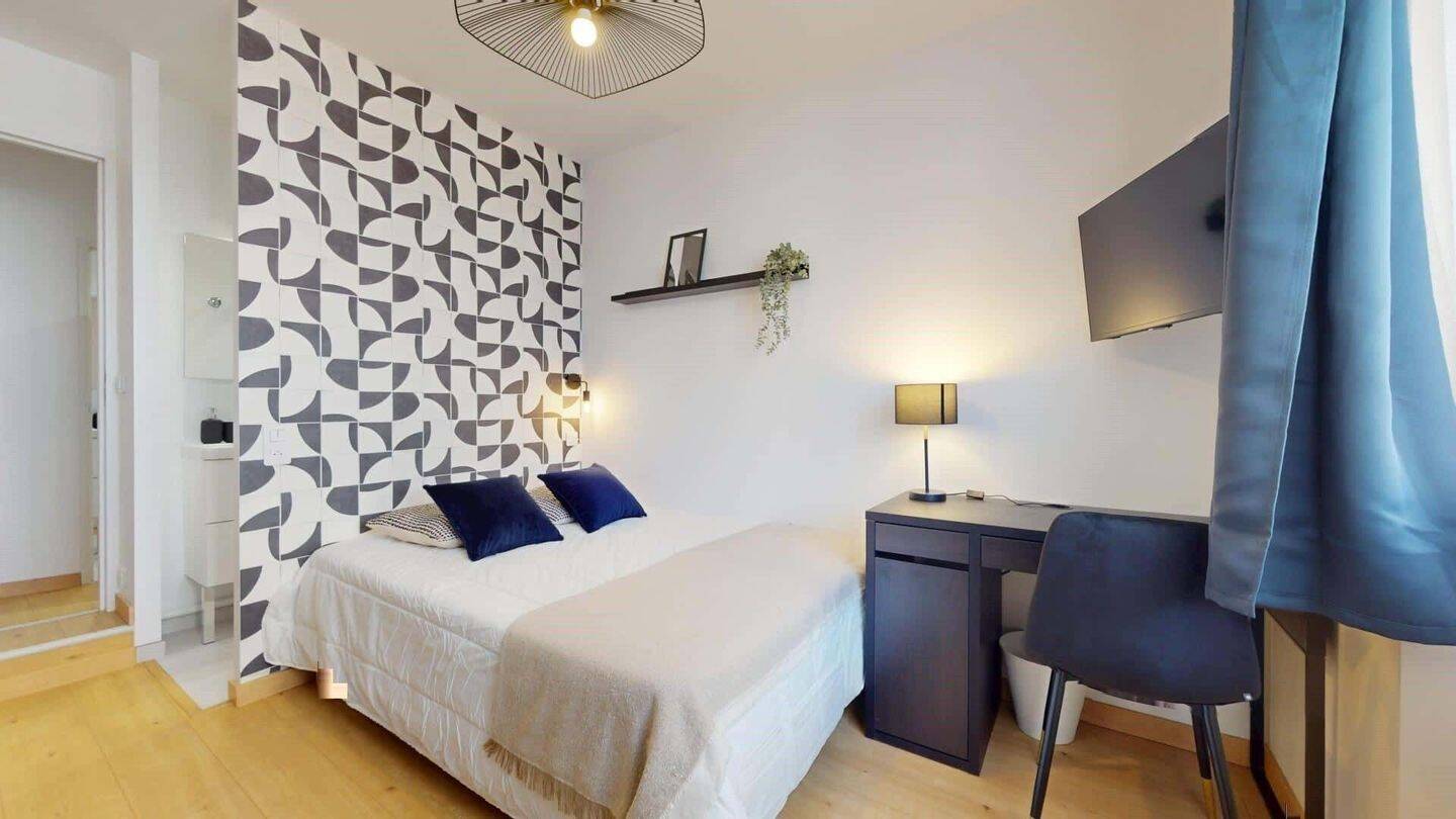 1 pièce 15 m² · à Saint-Étienne · 15 m² · 350 €
