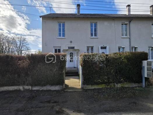 Maison à vendre 77 500 € 7 pièces 3 chambres 104 m² 1 180 m² de terrain Bosmoreau-les-Mines 23400