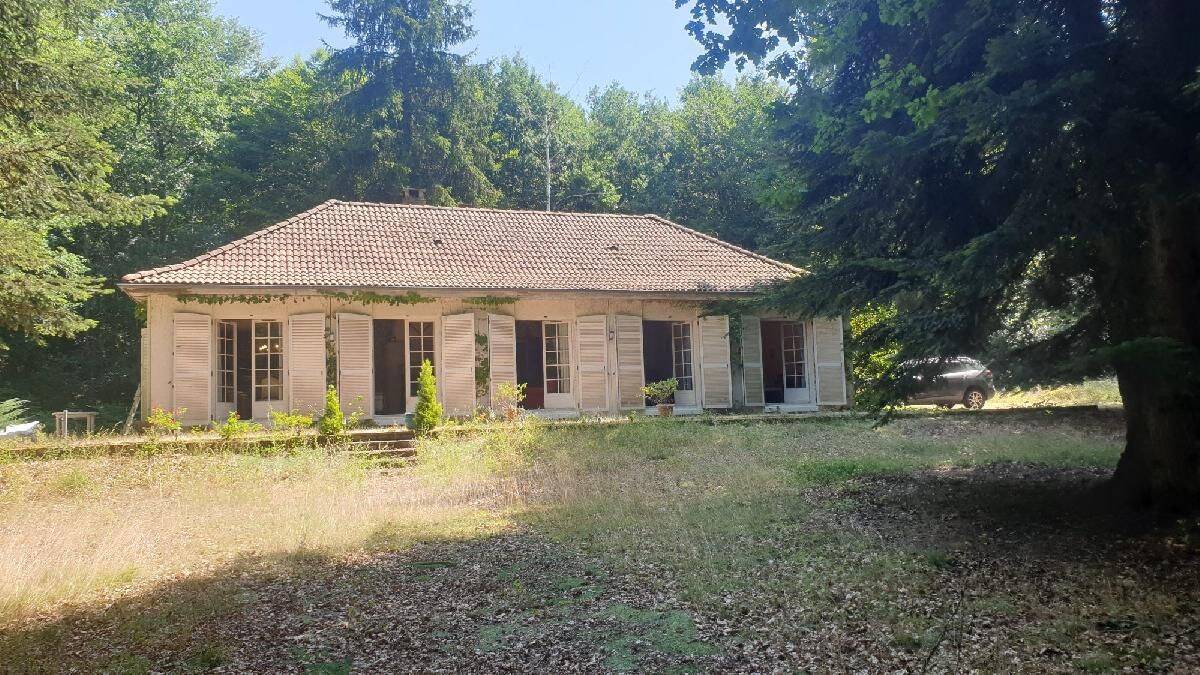 Maison 5 pièces 139 m² · à Linards · 139 m² · 159 000 €