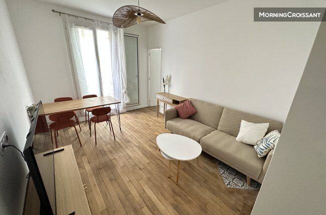 3 pièces 47 m² · à Asnières-sur-Seine · 47 m² · 2 100 €