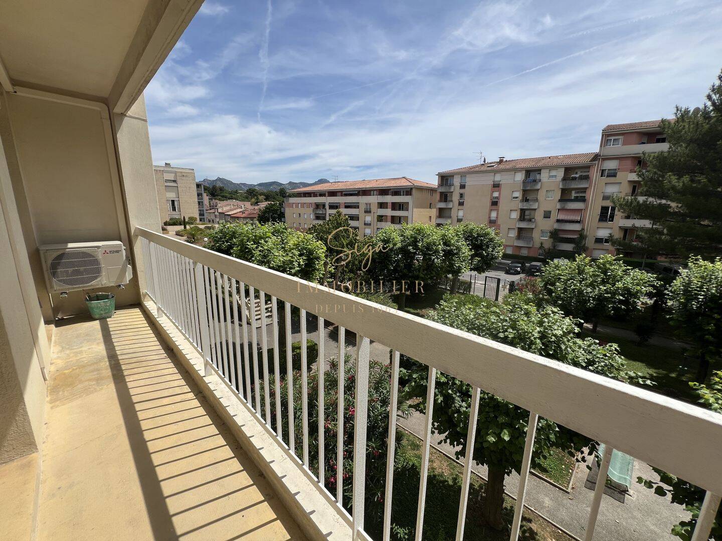 Appartement 3 pièces 61 m² · à Aubagne · 61,4 m² · 995 €