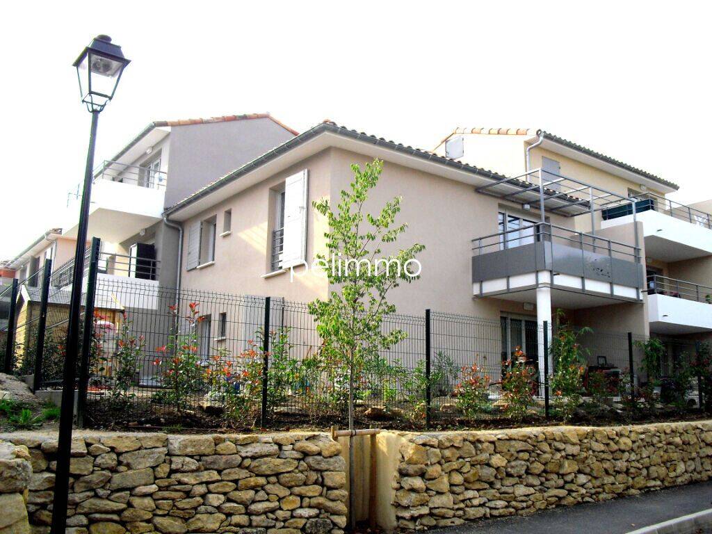 Appartement 2 pièces 37 m² · à Pélissanne · 37 m² · 732 €/mois