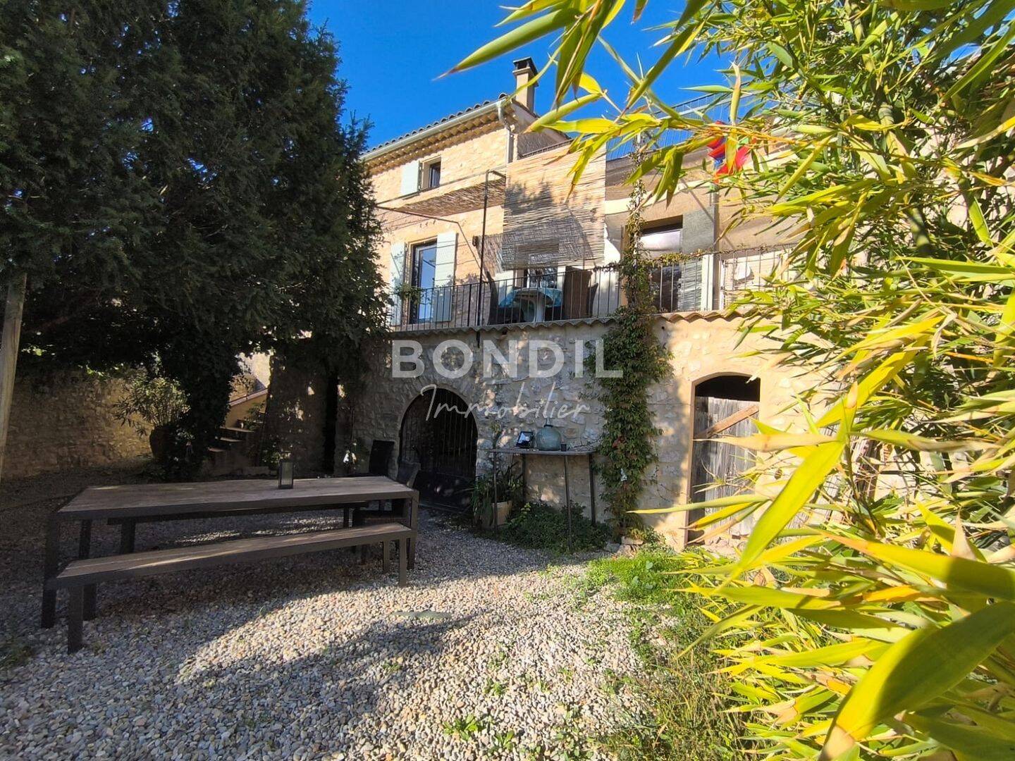 Maison 5 pièces 87 m² · à La Bastide-des-Jourdans · 87 m² · 315 000 €