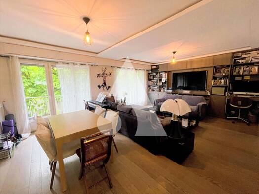 Appartement à vendre 479 000 € 3 pièces 2 chambres 84 m² Étage 1/4 Le Parc Saint-Maur-des-Fossés 94100
