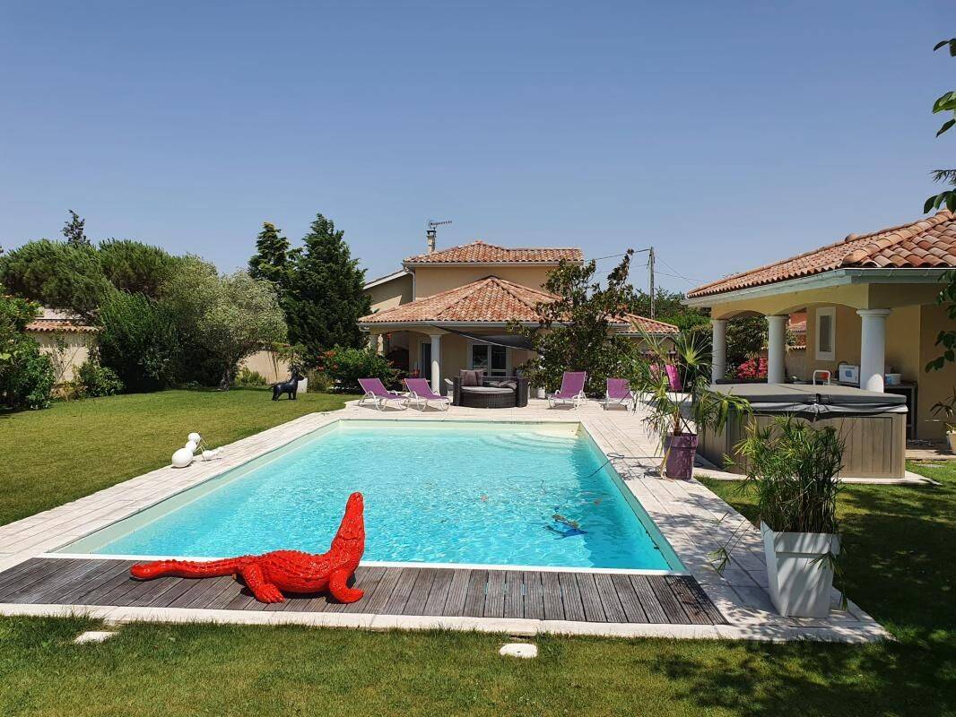 Maison 4 pièces 128 m² · à Meyzieu · 128 m² · 3 100 €/mois