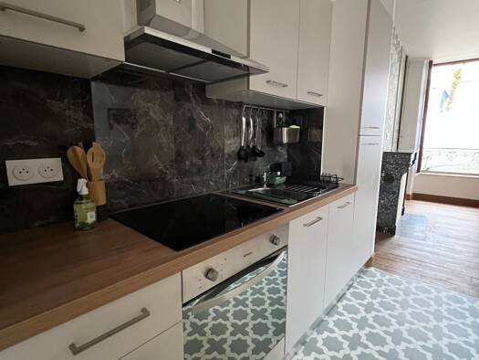 Appartement à louer 630 € 2 pièces 1 chambre 31 m² Étage 1/3 Sud Tonnerre 89700