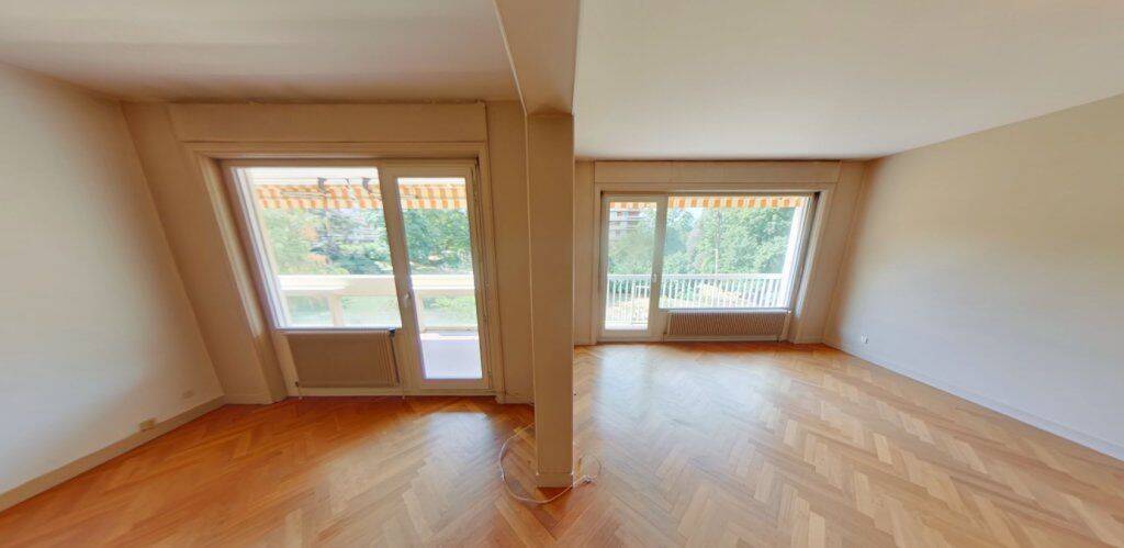 Appartement 5 pièces 121 m² · à Écully · 121 m² · 2 030 €/mois