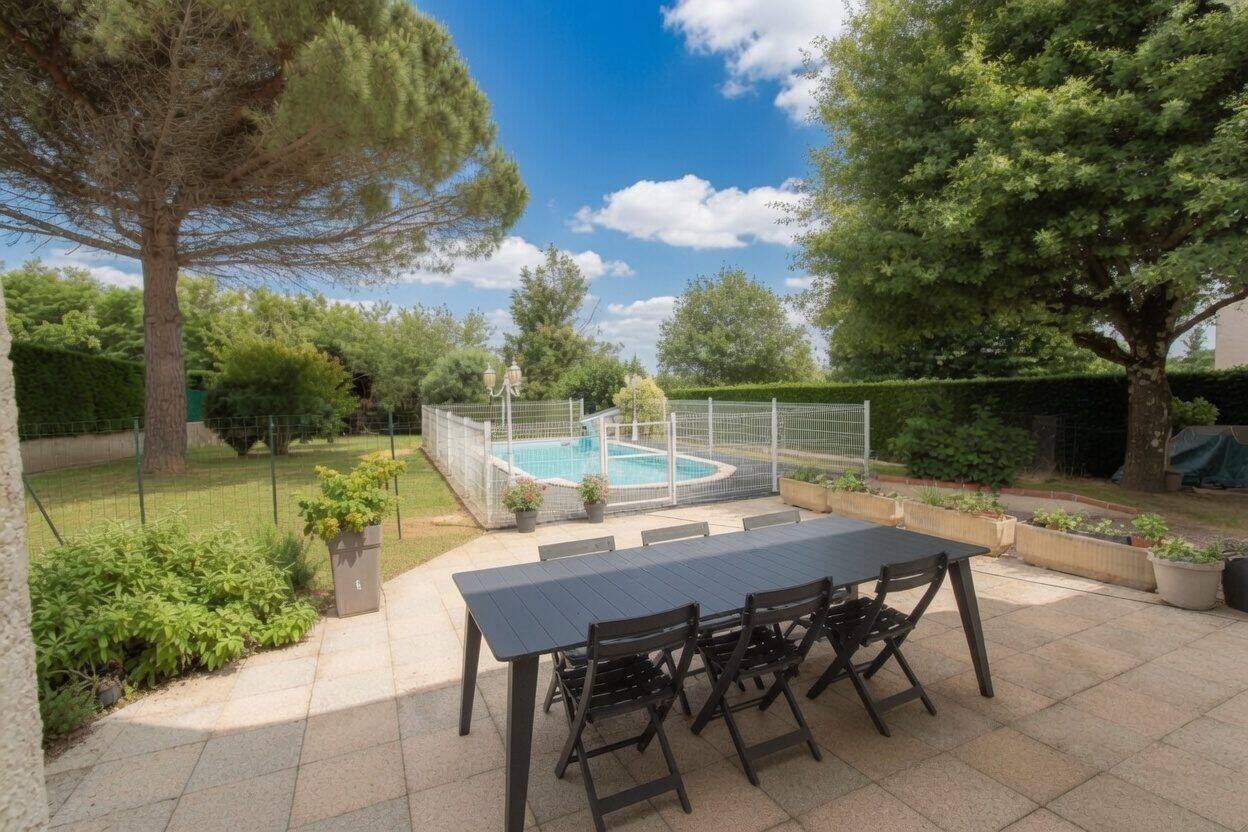 Maison 5 pièces 126 m² · à Léojac · 126 m² · 295 000 €