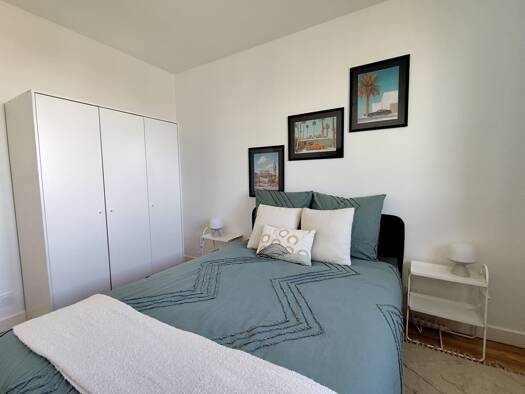 Appartement à louer 370 € 4 pièces 3 chambres 69 m² Étage 3/3 Quatre Moulins Brest 29200