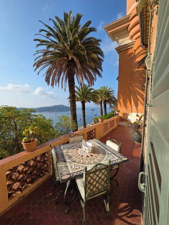 Appartement 5 pièces 122 m² · à Villefranche-sur-Mer · 122 m² · 5 000 €/mois