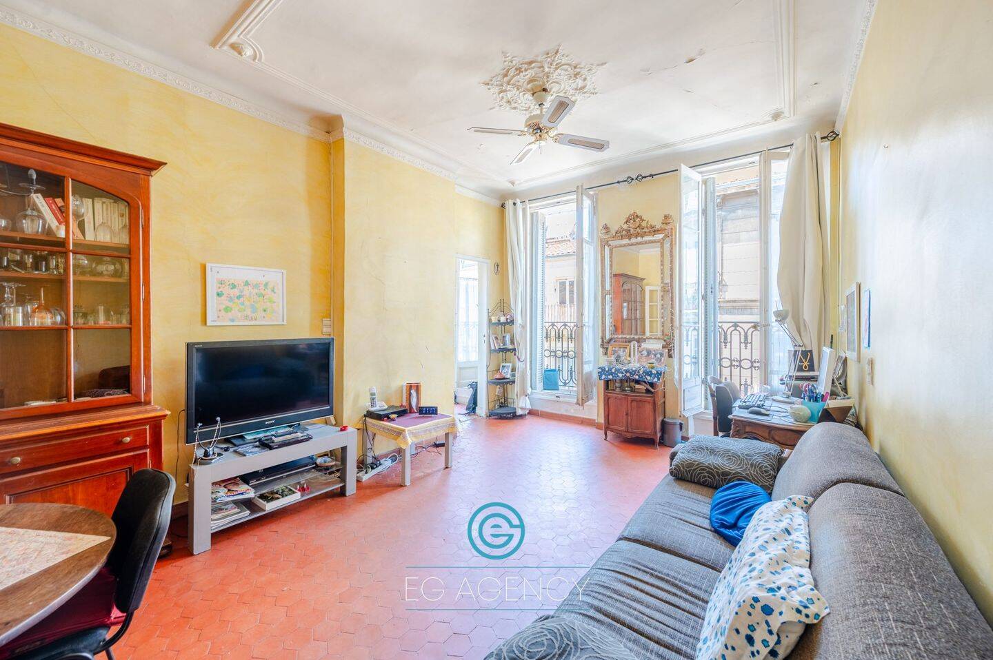 Appartement 4 pièces 91 m² · à Marseille 1er Arrondissement · 90,8 m² · 241 500 €