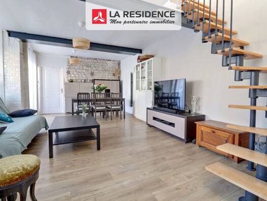 Maison à vendre 189 900 € 3 pièces 2 chambres 84 m² 185 m² de terrain Pont-de-l'Arche 27340