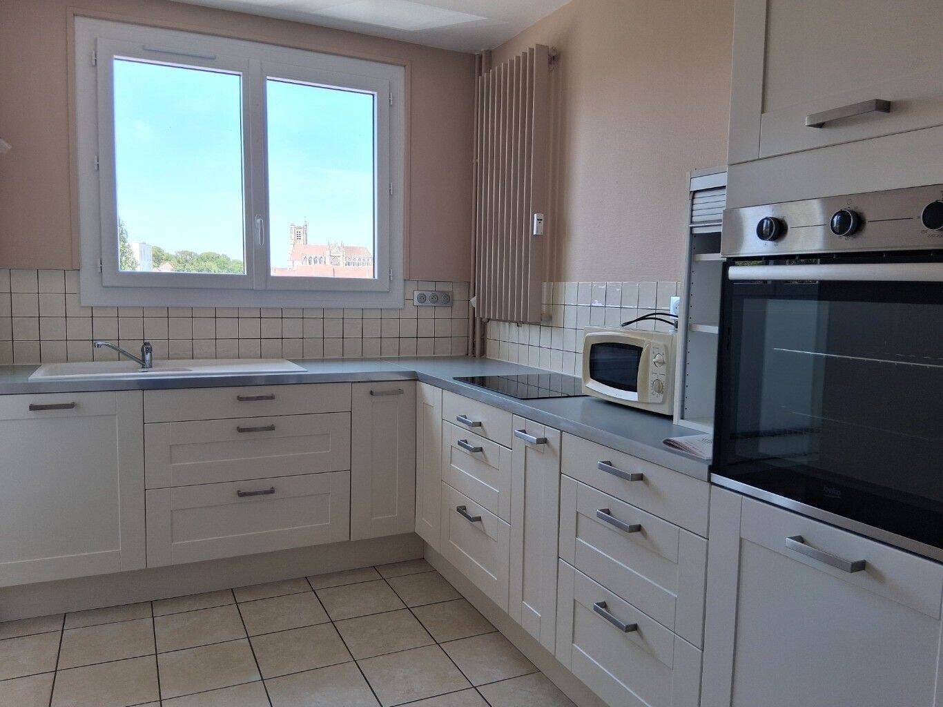 Appartement 2 pièces 52 m² · à Auxerre · 51,9 m² · 700 €/mois