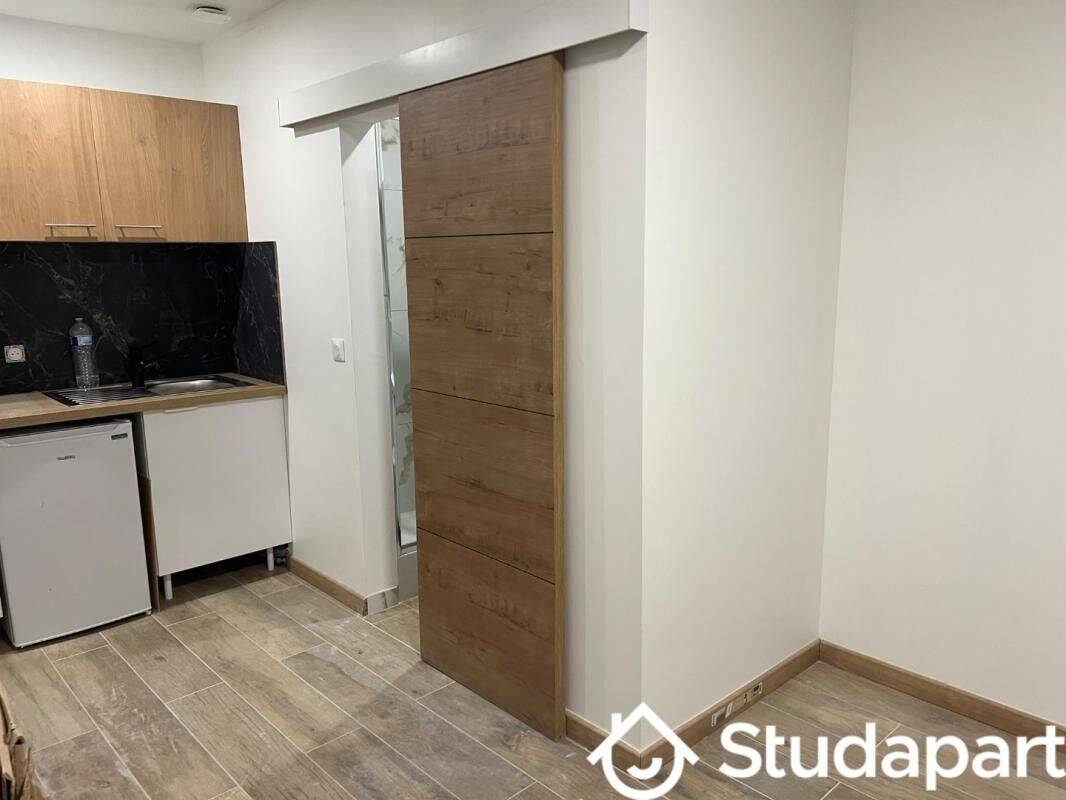 Appartement 1 pièce 20 m² · à Neuilly-Plaisance · 20 m² · 800 €/mois