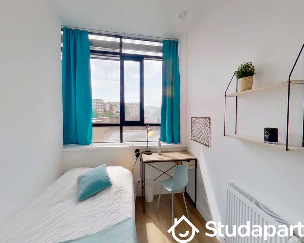 1 pièce 10 m² · à Garches · 10 m² · 930 €