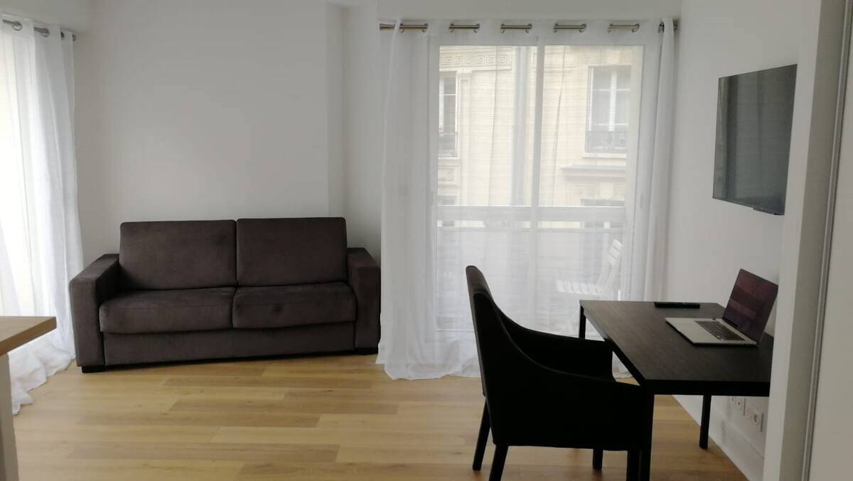 Appartement 1 pièce 30 m² · à Paris 10ème Arrondissement · 30 m² · 1 260 €