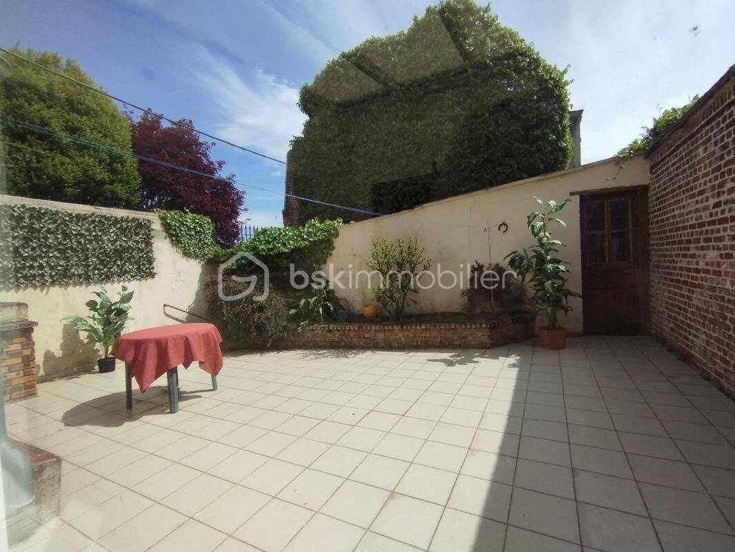 Maison 9 pièces 175 m² · à Saint-Quentin · 175 m² · 189 000 €