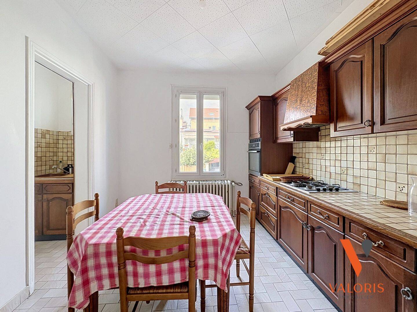 MAISON DUMAS — 9